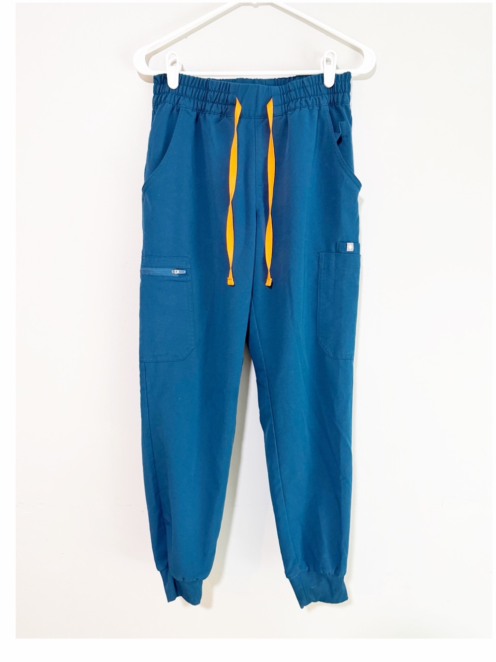 Figs zamora jogger scrub pants carribean blue size small